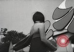 Immagine di Giovani adolescenti New York City USA, 1967, secondo 60 filmato di repertorio 65675063957