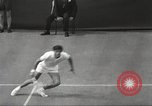 Immagine di Charlie Pasarell Regno Unito, 1967, secondo 13 filmato di repertorio 65675063958