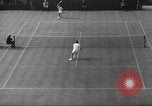 Immagine di Charlie Pasarell Regno Unito, 1967, secondo 40 filmato di repertorio 65675063958
