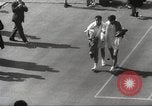 Immagine di Charlie Pasarell Regno Unito, 1967, secondo 55 filmato di repertorio 65675063958