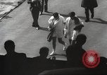 Immagine di Charlie Pasarell Regno Unito, 1967, secondo 60 filmato di repertorio 65675063958