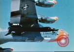 Immagine di X-15 primo volo non alimentato California United States USA, 1959, secondo 10 filmato di repertorio 65675063965