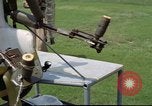Standbild rocket Riemen Jet Pack Testflug am Pentagon Arlington Virginia USA, 1961, aus Sekunde 11 historischem Filmmaterial Videoclip 65675063979