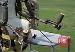 Standbild rocket Riemen Jet Pack Testflug am Pentagon Arlington Virginia USA, 1961, aus Sekunde 12 historischem Filmmaterial Videoclip 65675063979