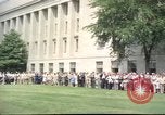 Standbild rocket Riemen Jet Pack Testflug am Pentagon Arlington Virginia USA, 1961, aus Sekunde 18 historischem Filmmaterial Videoclip 65675063979
