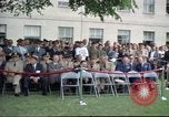 Standbild rocket Riemen Jet Pack Testflug am Pentagon Arlington Virginia USA, 1961, aus Sekunde 29 historischem Filmmaterial Videoclip 65675063979