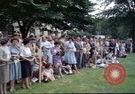 Standbild rocket Riemen Jet Pack Testflug am Pentagon Arlington Virginia USA, 1961, aus Sekunde 34 historischem Filmmaterial Videoclip 65675063979