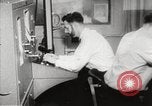 Image le début des recherches menant à l'élaboration de jet moteur d'avion United States USA, 1920, de la seconde 49 séquences d'archives historiques vidéo 65675063981