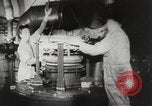 Immagine di General Electric Company prima di fabbricazione statunitense aereo jet motore Lynn Massachusetts USA, 1941, secondo 52 filmato di repertorio 65675063983