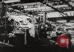Immagine di General Electric Company prima di fabbricazione statunitense aereo jet motore Lynn Massachusetts USA, 1941, secondo 62 filmato di repertorio 65675063983