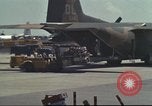 Image des aéronefs des États-Unis Vietnam, 1970, de la seconde 26 séquences d'archives historiques vidéo 65675064013