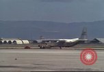 Image des aéronefs des États-Unis Vietnam, 1970, de la seconde 56 séquences d'archives historiques vidéo 65675064013