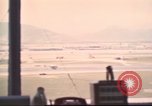 Image des aéronefs des États-Unis Vietnam, 1970, de la seconde 32 séquences d'archives historiques vidéo 65675064015