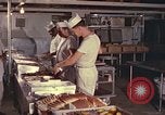 Image soldats des États-Unis Vietnam, 1966, de la seconde 18 séquences d'archives historiques vidéo 65675064041