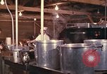 Immagine di Stati Uniti cuochi Il Vietnam, 1966, secondo 10 filmato di repertorio 65675064042