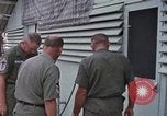 Image des images extérieures de mess Vietnam, 1966, de la seconde 27 séquences d'archives historiques vidéo 65675064045