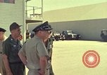 Image général Paul McConnell Vietnam, 1966, de la seconde 56 séquences d'archives historiques vidéo 65675064047