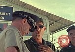 Image général Paul McConnell Vietnam, 1966, de la seconde 57 séquences d'archives historiques vidéo 65675064047