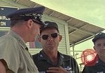 Image général Paul McConnell Vietnam, 1966, de la seconde 61 séquences d'archives historiques vidéo 65675064047