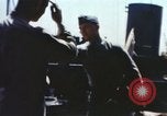 Image un caméraman de combat filme des soldats théâtre du Pacifique, 1944, de la seconde 14 séquences d'archives historiques vidéo 65675064076