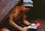 Immagine di Cameraman marino a bordo della nave Teatro pacifico, 1944, secondo 25 filmato di repertorio 65675064077