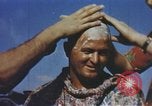 Image cérémonie de rasage de la tête de Neptune théâtre du Pacifique, 1944, de la seconde 14 séquences d'archives historiques vidéo 65675064078