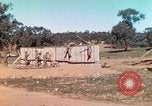 Image Les Marines américains s'entraînent sur un parcours d'assaut sous le feu ennemi Australie, 1943, de la seconde 59 séquences d'archives historiques vidéo 65675064080