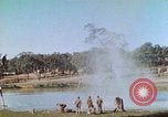 Image 1re US Marine Camp de formation de la Division Australie, 1943, de la seconde 17 séquences d'archives historiques vidéo 65675064082