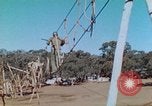 Image 1re US Marine Camp de formation de la Division Australie, 1943, de la seconde 44 séquences d'archives historiques vidéo 65675064082