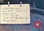 Immagine di Noi di terza divisione Marine armorers riparazione di armi di piccolo calibro Iwo Jima, 1945, secondo 4 filmato di repertorio 65675064084