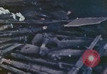 Immagine di Noi di terza divisione Marine armorers riparazione di armi di piccolo calibro Iwo Jima, 1945, secondo 47 filmato di repertorio 65675064084