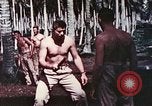Image 5e Régiment de Marines Pavuvu Île Russell Îles Salomon Îles, 1944, de la seconde 22 séquences d'archives historiques vidéo 65675064086