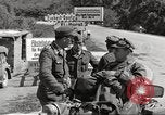 Standbild Geoffrey Keyes Italien, 1945, aus Sekunde 19 historischem Filmmaterial Videoclip 65675064097
