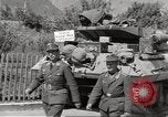 Standbild Geoffrey Keyes Italien, 1945, aus Sekunde 41 historischem Filmmaterial Videoclip 65675064097