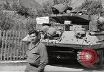 Standbild Geoffrey Keyes Italien, 1945, aus Sekunde 44 historischem Filmmaterial Videoclip 65675064097