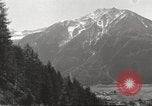 Standbild USA Soldaten Italien, 1945, aus Sekunde 62 historischem Filmmaterial Videoclip 65675064098
