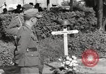 Standbild erfassten deutschen Soldaten Turin Italien, 1945, aus Sekunde 14 historischem Filmmaterial Videoclip 65675064099