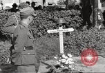 Standbild erfassten deutschen Soldaten Turin Italien, 1945, aus Sekunde 18 historischem Filmmaterial Videoclip 65675064099
