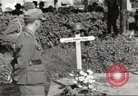 Standbild erfassten deutschen Soldaten Turin Italien, 1945, aus Sekunde 19 historischem Filmmaterial Videoclip 65675064099