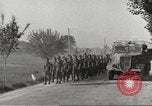 Standbild erfassten deutschen Soldaten Turin Italien, 1945, aus Sekunde 24 historischem Filmmaterial Videoclip 65675064099