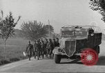 Standbild erfassten deutschen Soldaten Turin Italien, 1945, aus Sekunde 25 historischem Filmmaterial Videoclip 65675064099
