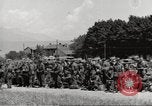 Image soldats allemands capturés Turin Italie, 1945, de la seconde 9 séquences d'archives historiques vidéo 65675064101