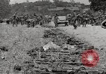 Image soldats allemands capturés Turin Italie, 1945, de la seconde 39 séquences d'archives historiques vidéo 65675064101