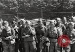 Image soldats allemands capturés Turin Italie, 1945, de la seconde 62 séquences d'archives historiques vidéo 65675064101