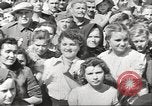 Standbild jugoslawischen und griechische Flüchtlinge Ägypten, 1945, aus Sekunde 34 historischem Filmmaterial Videoclip 65675064105