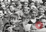 Standbild jugoslawischen und griechische Flüchtlinge Ägypten, 1945, aus Sekunde 47 historischem Filmmaterial Videoclip 65675064105
