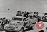 Standbild jugoslawischen und griechische Flüchtlinge Ägypten, 1945, aus Sekunde 57 historischem Filmmaterial Videoclip 65675064105