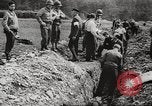 Image villageois allemand Allemagne, 1945, de la seconde 60 séquences d'archives historiques vidéo 65675064117