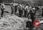 Image villageois allemand Allemagne, 1945, de la seconde 62 séquences d'archives historiques vidéo 65675064117