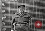 Immagine di Bergen-Belsen Campo di Concentramento Germania, 1945, secondo 17 filmato di repertorio 65675064128